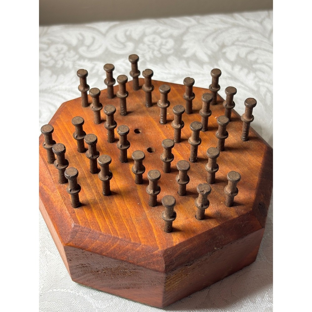 Handmade Wooden Octagon Peg Solitaire Game Rustic Metal Pins Folk Art Vintage - Picture 6 of 7